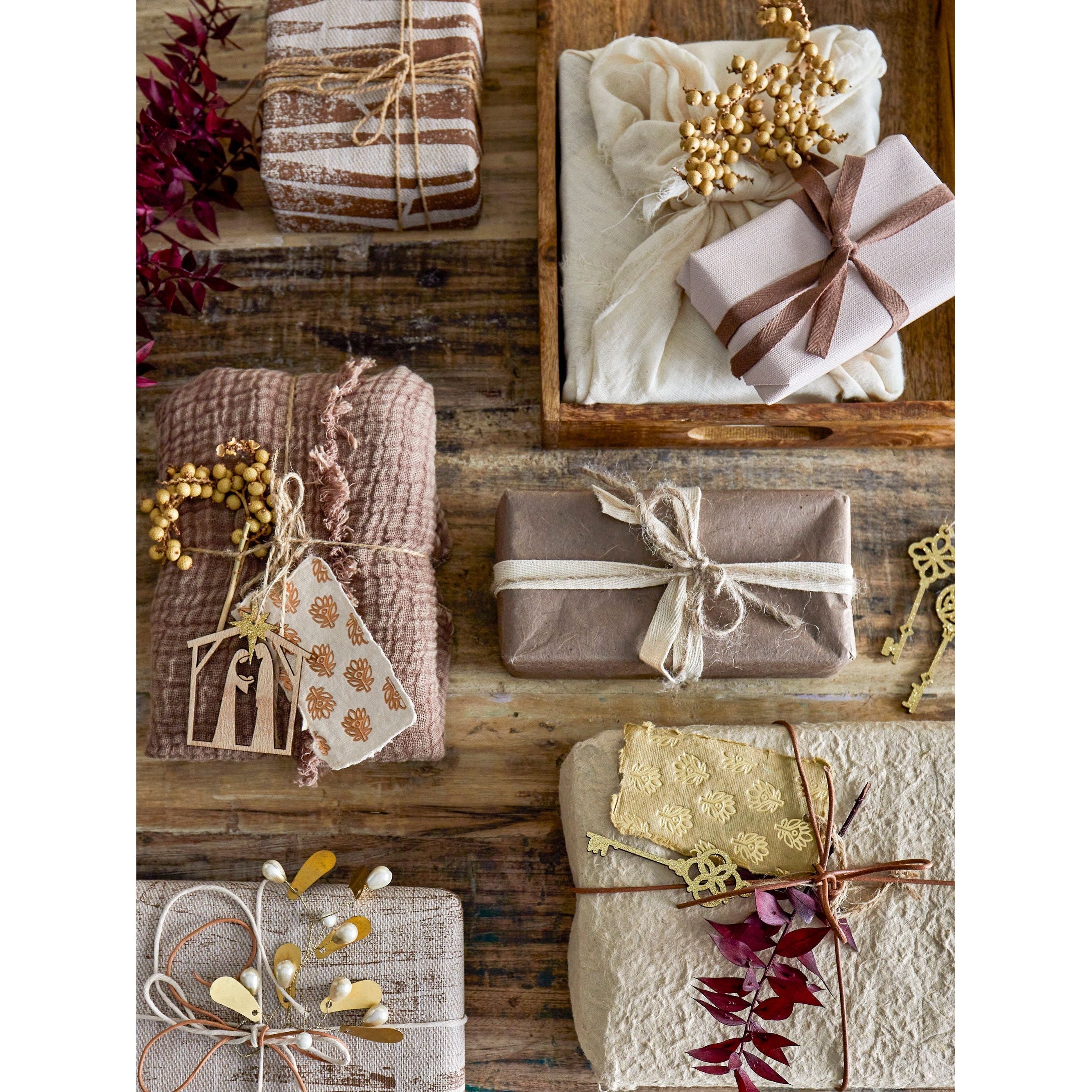 Bloomingville Kaley Ornament, Guld, Trä