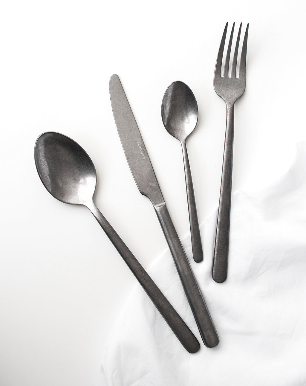 Eternum Eternum Bestickset Nardo Vintage 16 delar-Holykitchen