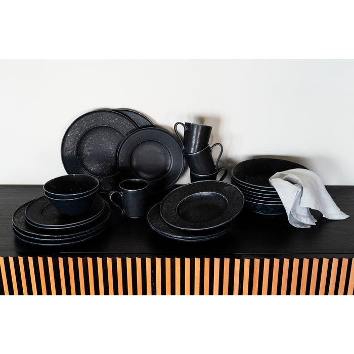 Modern House Black Satin Djup tallrik 27 cm-Holykitchen