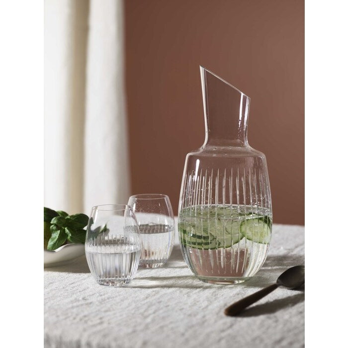 Magnor Alba Fine Line karaff för vin och vatten 1,25 l-Holykitchen