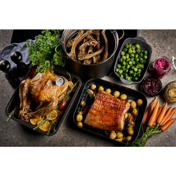 Modern House Black Copper Gryta med ångkorg 18 l-Holykitchen
