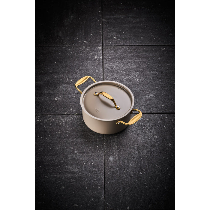 Modern House Sky Potta 2,4 l-Holykitchen