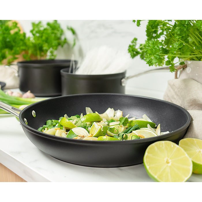 Modern House Black line Stekpanna 28 cm 2,5 l-Holykitchen