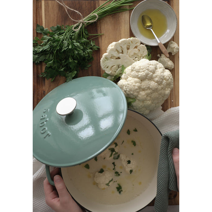 Sabor Gjutjärnsgryta 4,4 L 28 cm sea green-Holykitchen