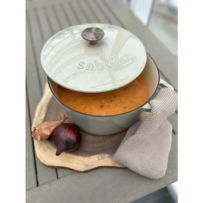 Sabor Gjutjärnsgryta 24 cm 4,4 L varmgrå-Holykitchen