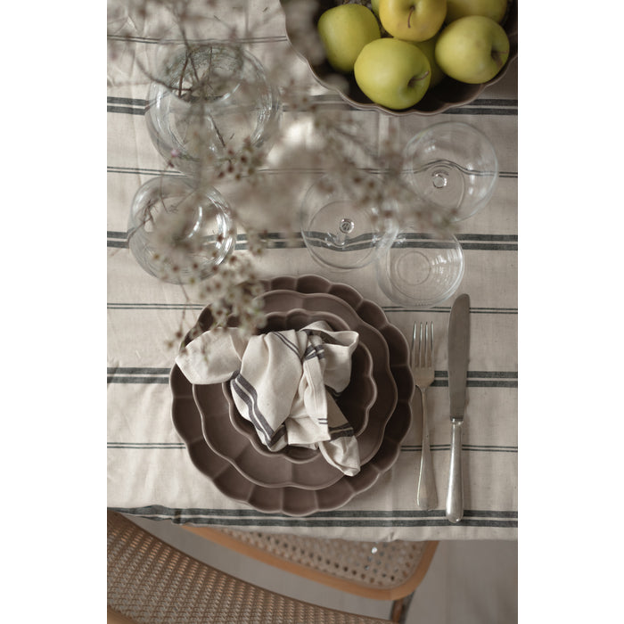Stiernholm Lotus Side Plate-Holykitchen