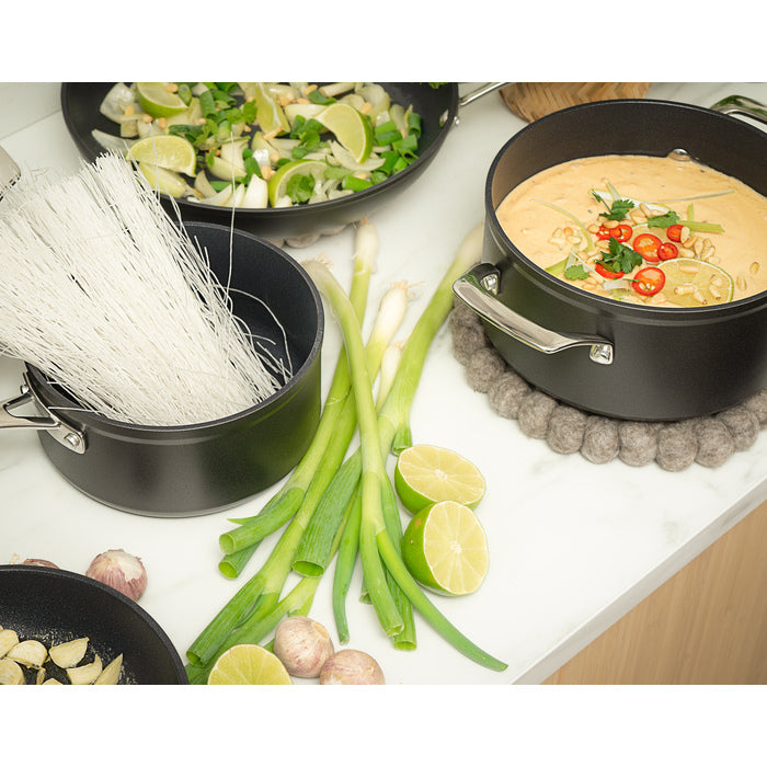 Modern House Black line Potta 2 l-Holykitchen