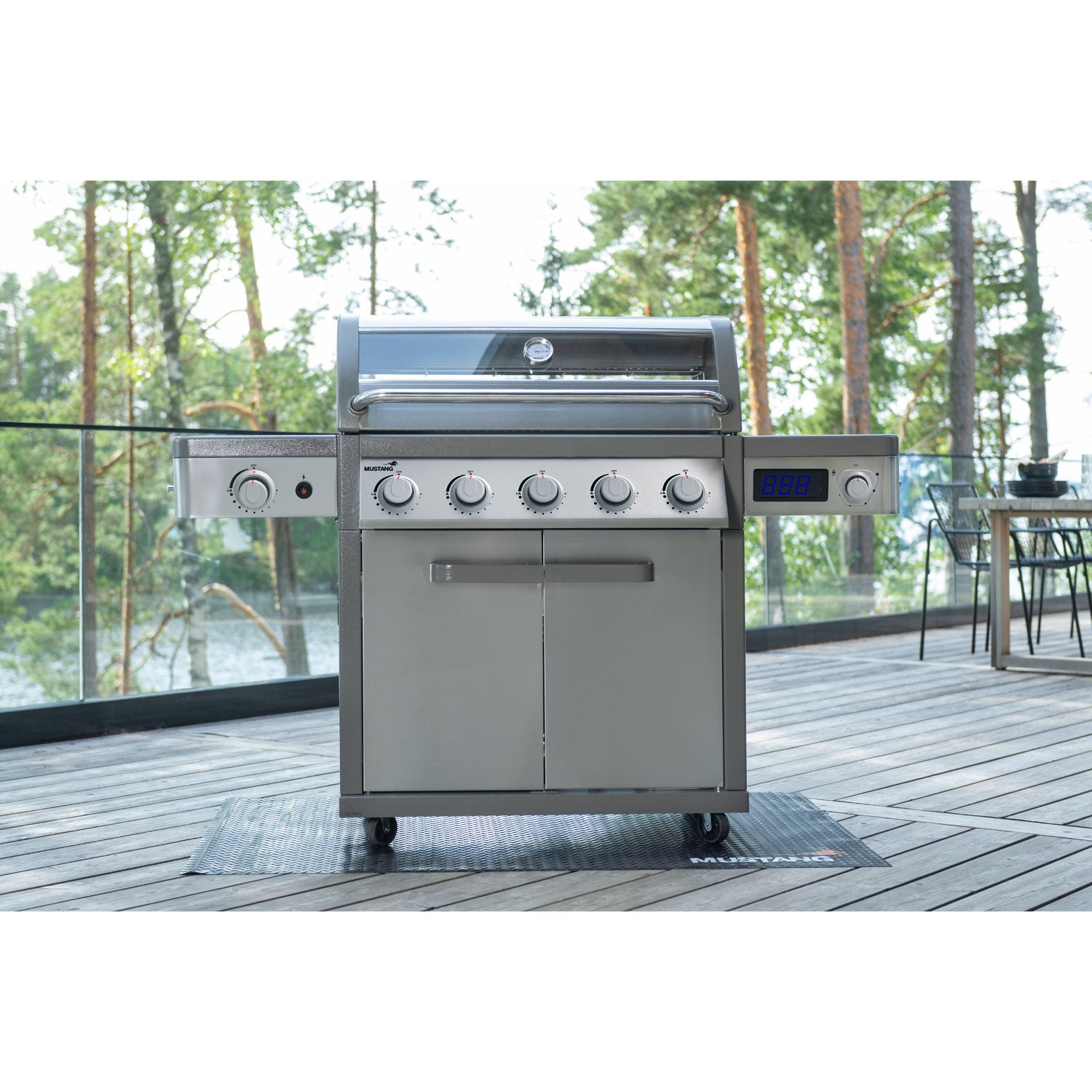 Mustang Gasolgrill Charleston 5+1-Holykitchen