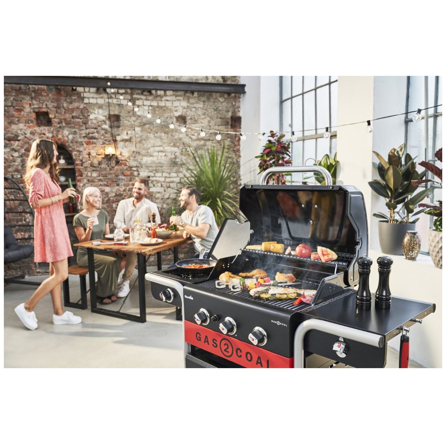 Char-Broil Hybridgrill Gas2Coal 2.0 3+1 Brännare 140925-Holykitchen
