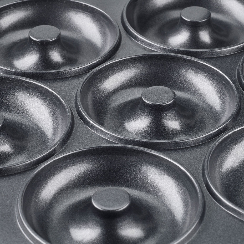 Champion Donut Maker 7 Munkar 700W DM110 Svart-Holykitchen