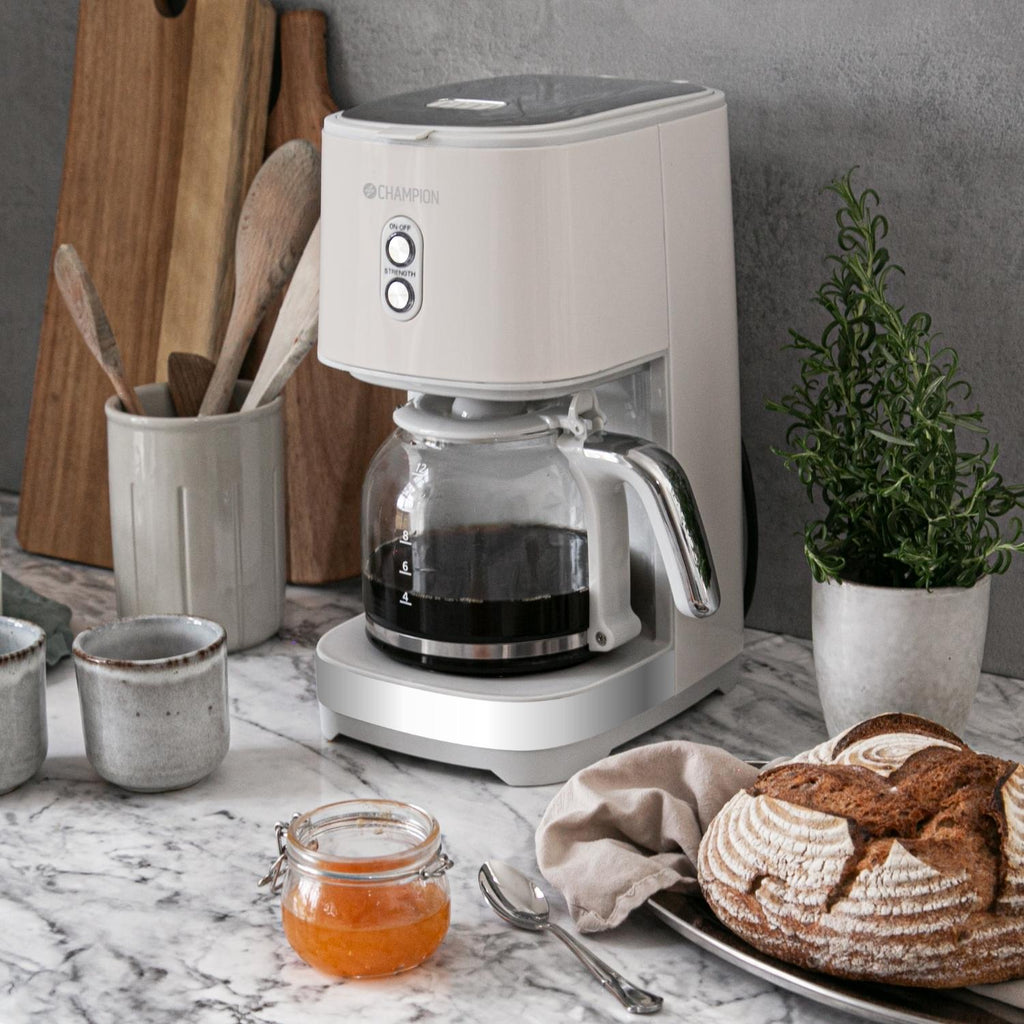 Champion Kaffebryggare 12-koppar/1,5L KB610 Creme White Series-Holykitchen